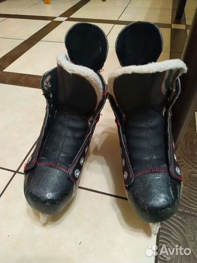 Коньки bauer vapor x30 размер 2 (34)
