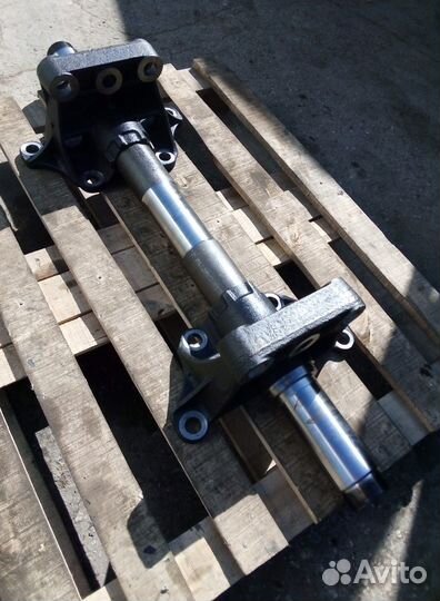 Ось балансира камаз 55111