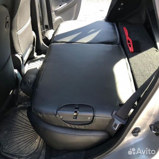 Чехлы Nissan Note 11 (классика)