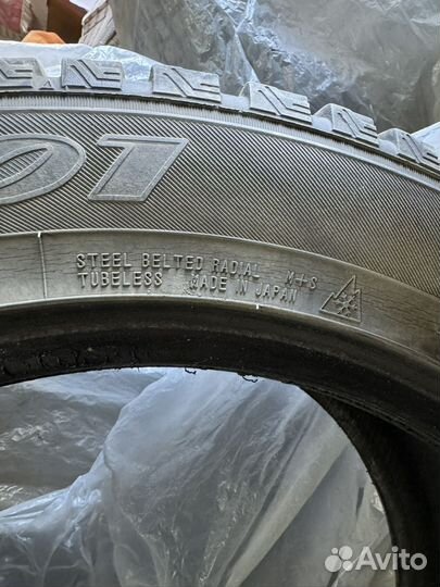 Dunlop SP Winter Ice 01 225/55 R18 98