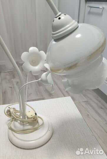 Лампа настольная