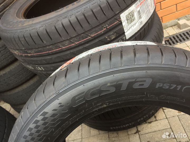 Kumho Ecsta PS71 275/30 R20 97Y