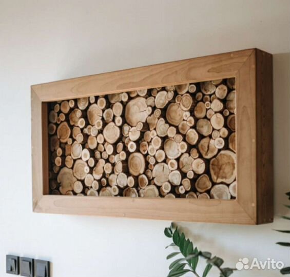 Панно из можжевельника