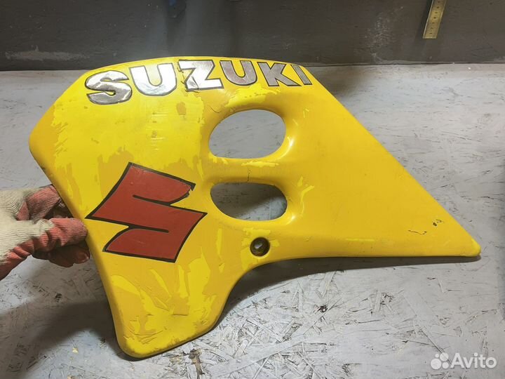 Пластик бака Suzuki RM 125 1995-1996