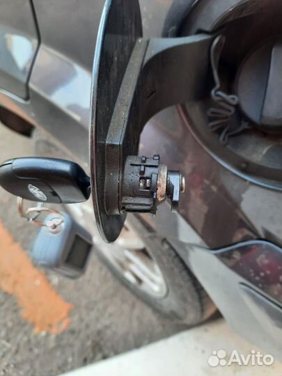 Вскрытие замков, ремонт замков, вскрыть машину