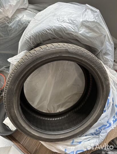 Pirelli Cinturato Winter 265/40 R21 и 295/35 R21