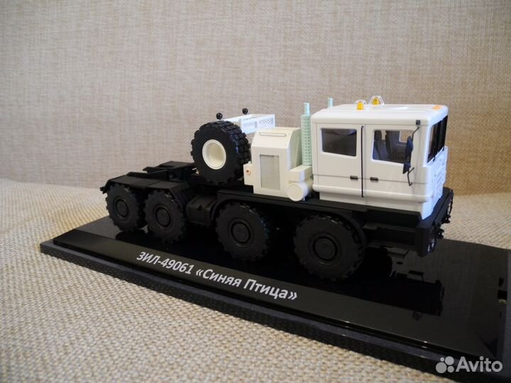 Мзкт-74296 от мастерской MaketBY (Белоруссия)