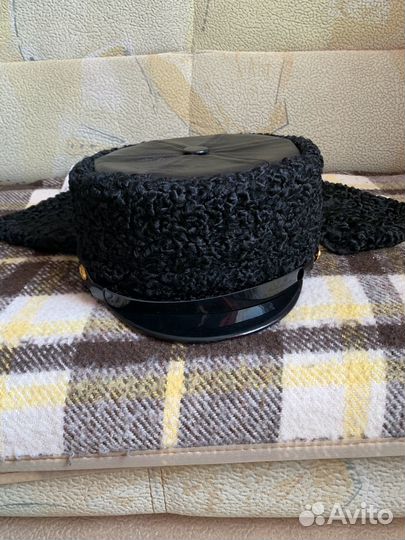 Шапка (папаха ) + воротник. Все новое