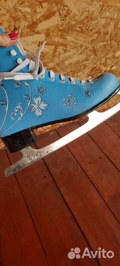 Коньки фигурные