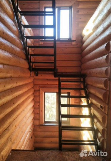 Лестница на металлическом каркасе. Изготовление