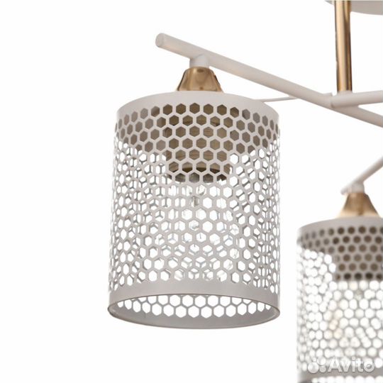 Люстра металлическая новая