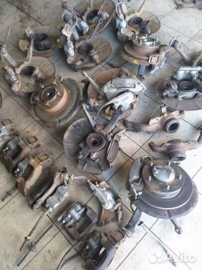 Шевроле нива.Нива. 21214Кулак в сборе