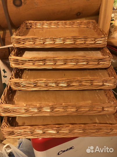 Лоток витринный из натуральной лозы