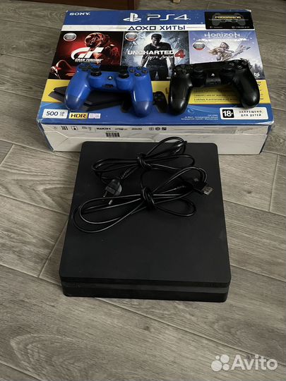 Sony playstation 4 slim