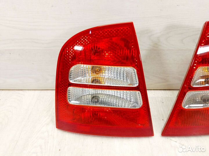 Фонари задние Skoda Octavia (A4) 2000-2011