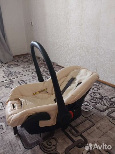 Детское автокресло от 0