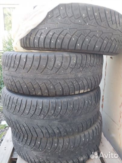 Triangle TR652 225/60 R17