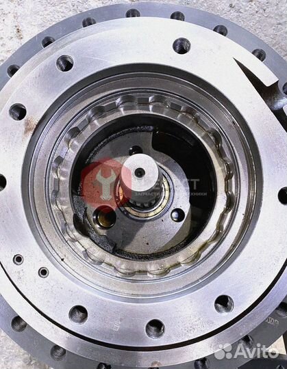 Бортовой редуктор Hyundai R520LC-9S