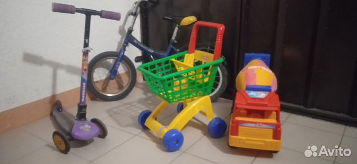 Детские игрушки