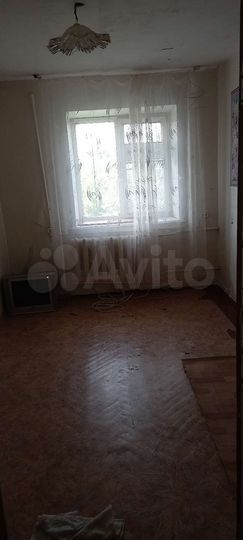 Комната 11 м² в 7-к., 2/2 эт.