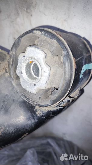 Задний подрамник bmw х5 е53