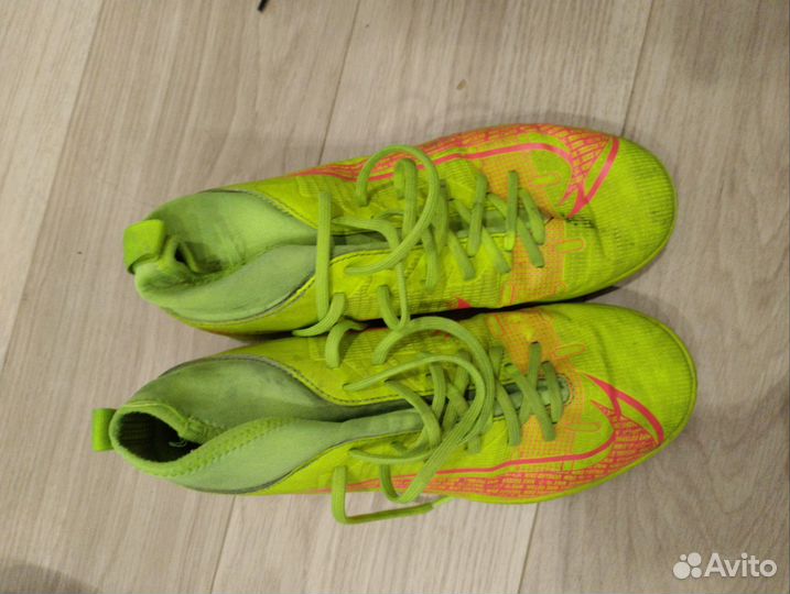 Футзалки nike