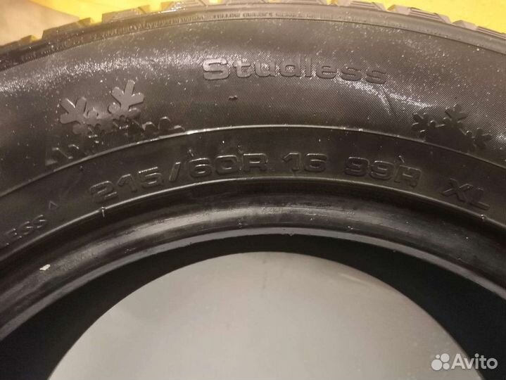 Kumho I'Zen KW31 215/60 R16 99R