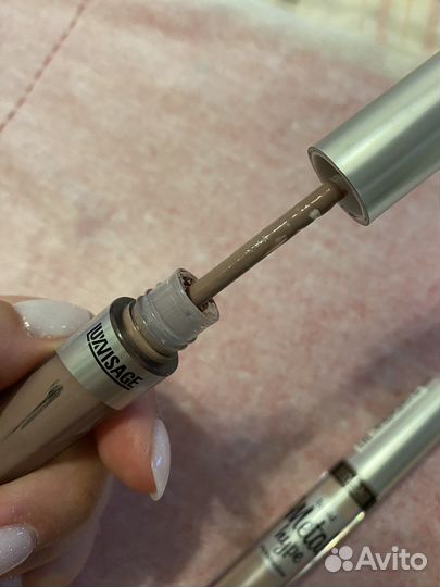 Жидкие тени для век