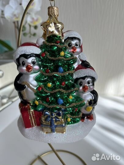 Елочная игрушка Пингвины у елки