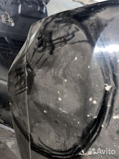 Капот Toyota Land Cruiser 200 2017