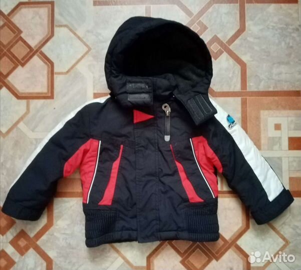 Зимний комбинезон и варежки Chicco, р-р 98