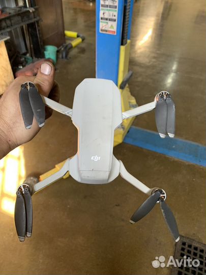 Квадрокоптер dji mavic mini