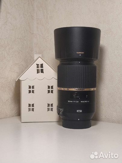 Объектив Tamron 90mm F/2.8 Macro Di VC USD Nikon