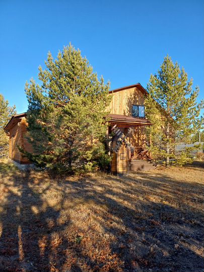 Дом 188 м² на участке 11,5 сот.