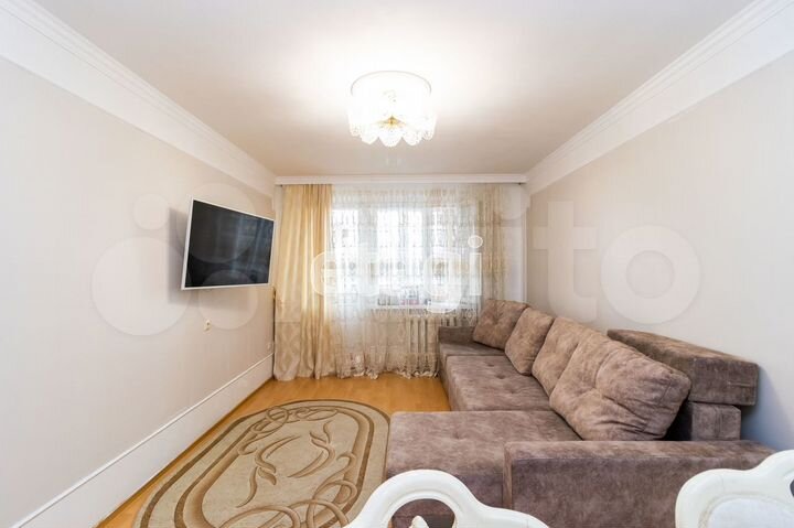 2-к. квартира, 53 м², 9/10 эт.