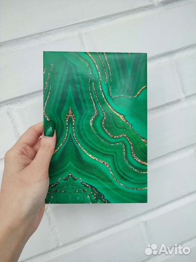 Конверт бумажный зелёный