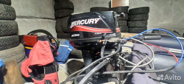 Продам лодку с мотором и прицепом