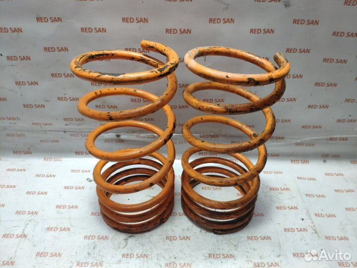 Пружины подвески задние Mitsubishi Pajero Sport