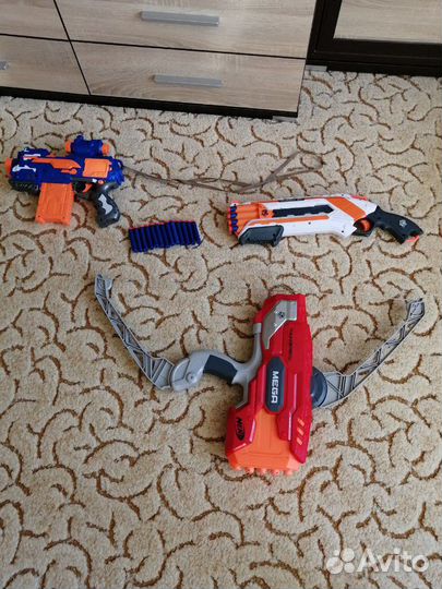 Игрушка бластер nerf