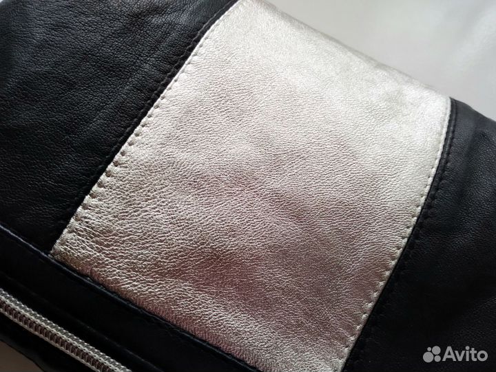 Клатч косметичка натуральная кожа новая