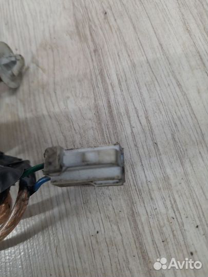 Проводка двери коса Kia RIO 2 Прав