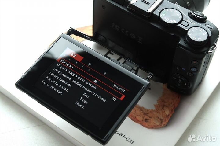 Фотоаппарат Canon EOS M3 + зум 18-55 IS STM