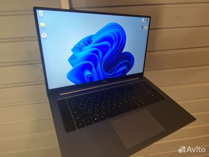 Ноутбук Huawei matebook d16