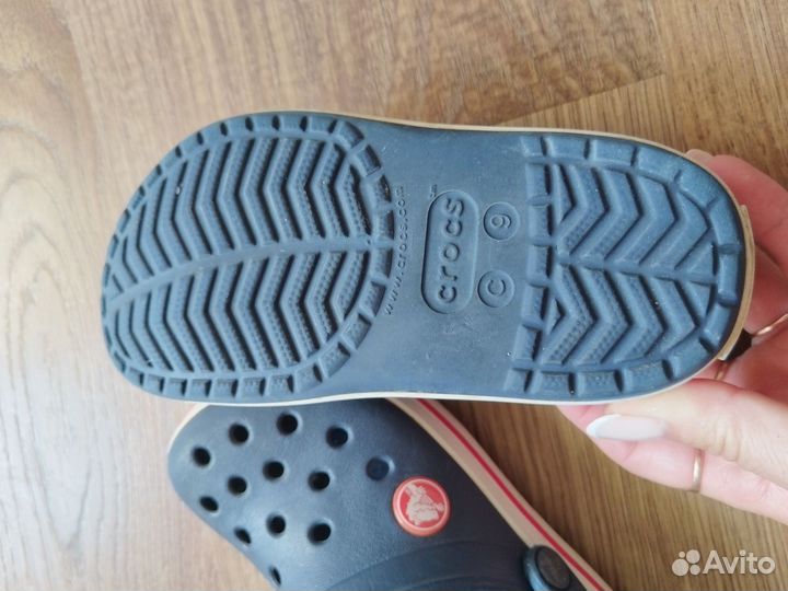 Crocs шлепки детские для бассейна и пляжа