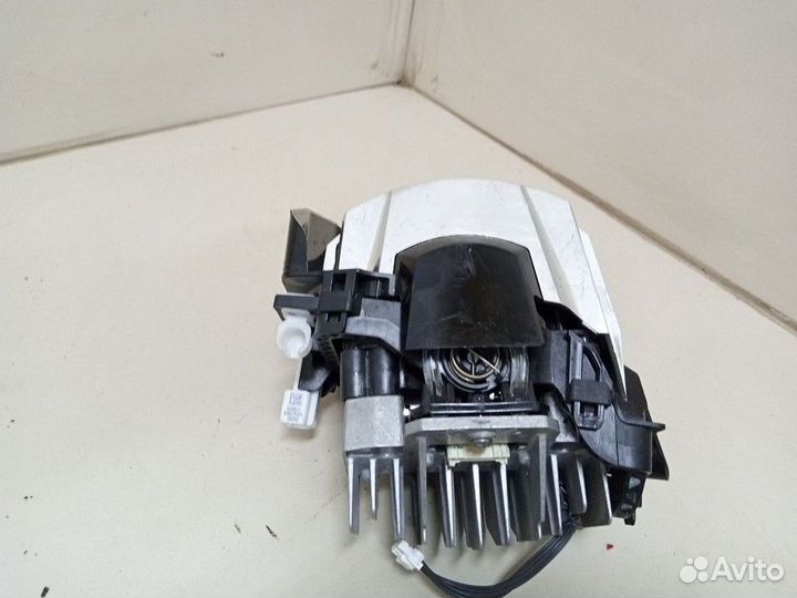 Линза фары правая ксенон Volkswagen Tiguan