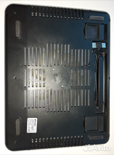 Подставка с охлаждением