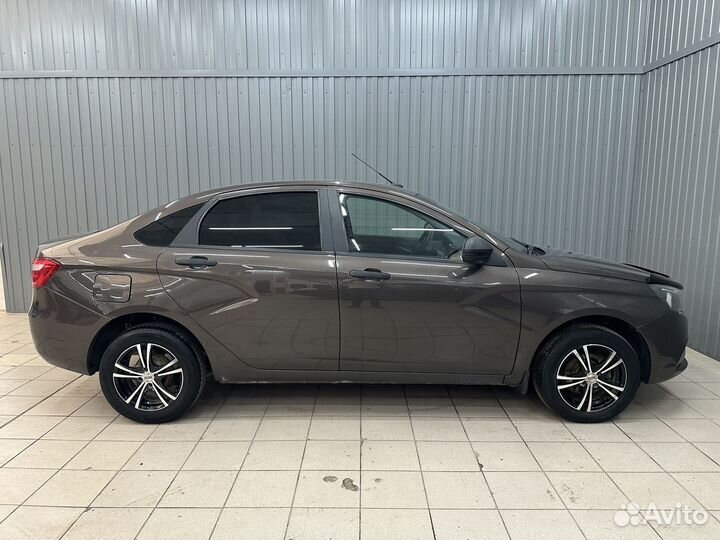 LADA Vesta 1.6 МТ, 2017, 95 000 км