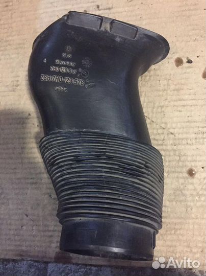 Патрубок воздушного фильтра volkswagen Transport