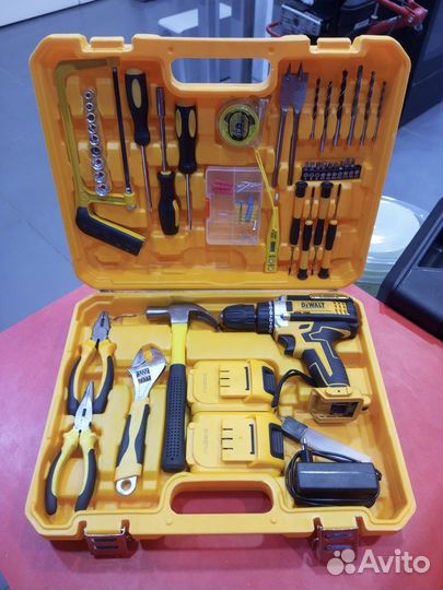 Набор инструментов Dewalt