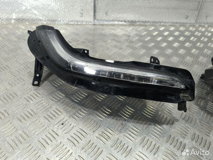 Фары передние дхо Renault Talisman 2015- 90046461 90046198 Б\У